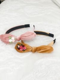 Image 1 of Rosette Toddler Velvet Headband 