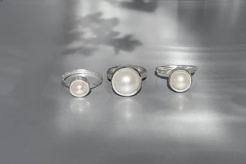 Image of "A mother as beautiful.." silver rings with pearls · FILIIS PULCHRIS.. ·