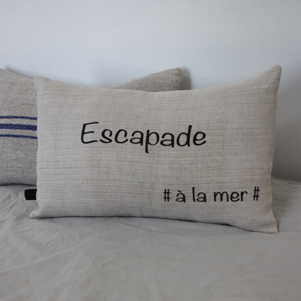 Image of Coussin rectangulaire en chanvre Escapade #àlamer#