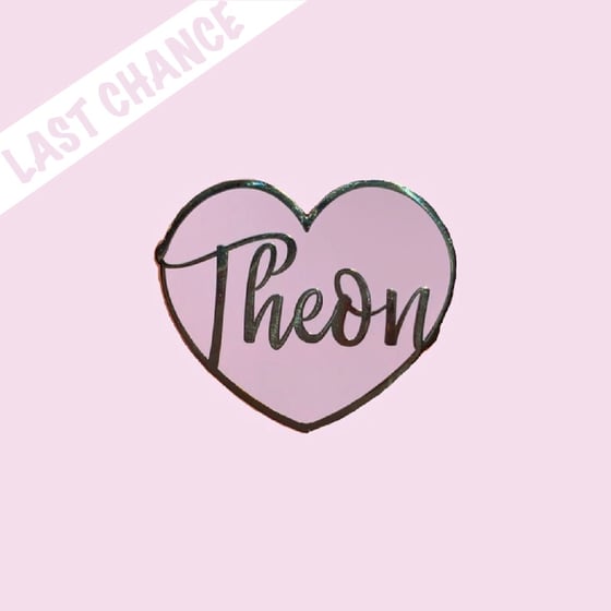 Image of Theon Heart
