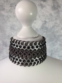 Wide silver & grey collar