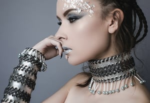 Image of wide silver collar with pearl droplets