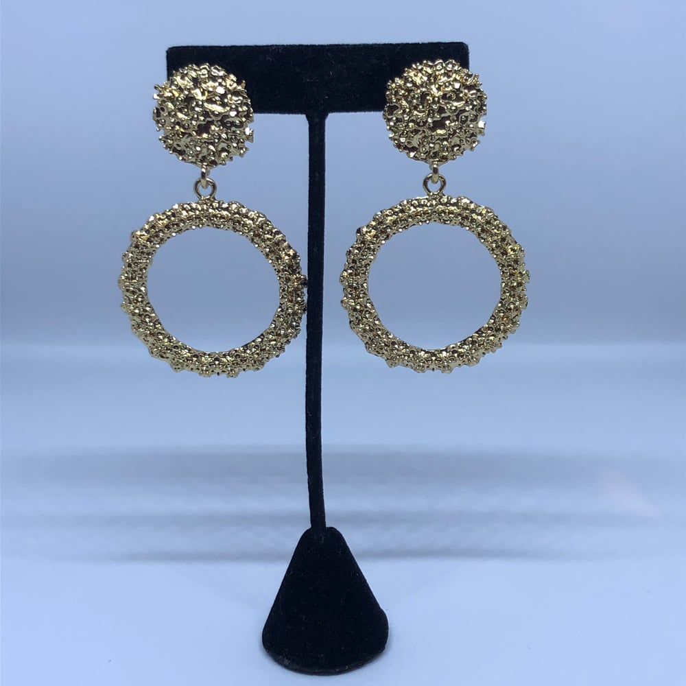 Camesha Accessorize Me Boutique