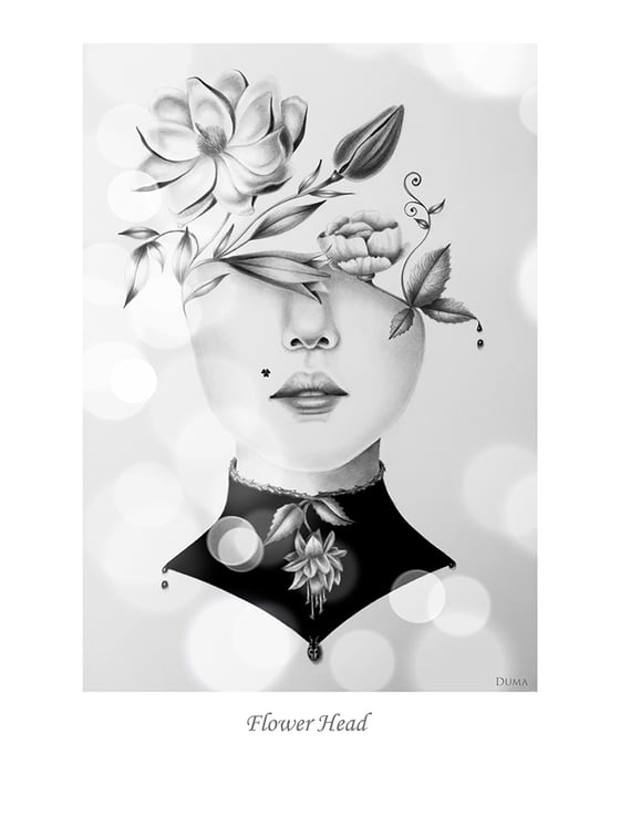 Image of Flower Head 40 x 30 cm