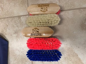 Image of BEAUTY'S HAVEN GROOMING BRUSH