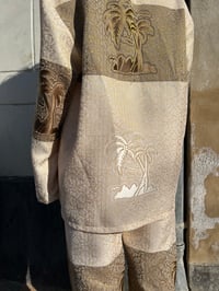 Image 14 of Unisex shirt gold (m/l)