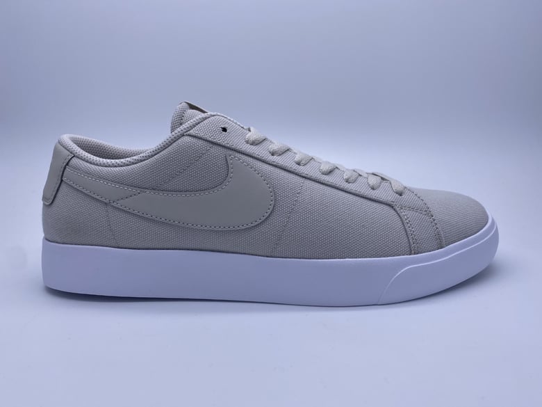 Image of NIKE SB BLAZER VAPOR TXT