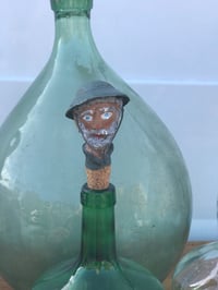 Image 3 of Anciens Bouchons de bouteilles sculptés