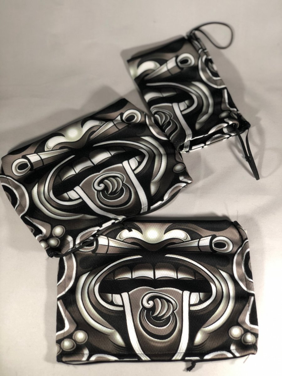 Quinto Sol Secret Sidewalk