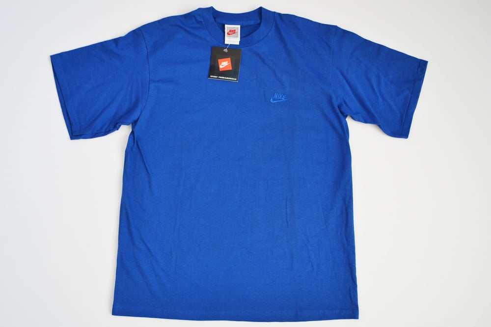 Image of Vintage 1992 Nike Air Royal Swoosh Sport Fundamentals T-Shirt Sz.M