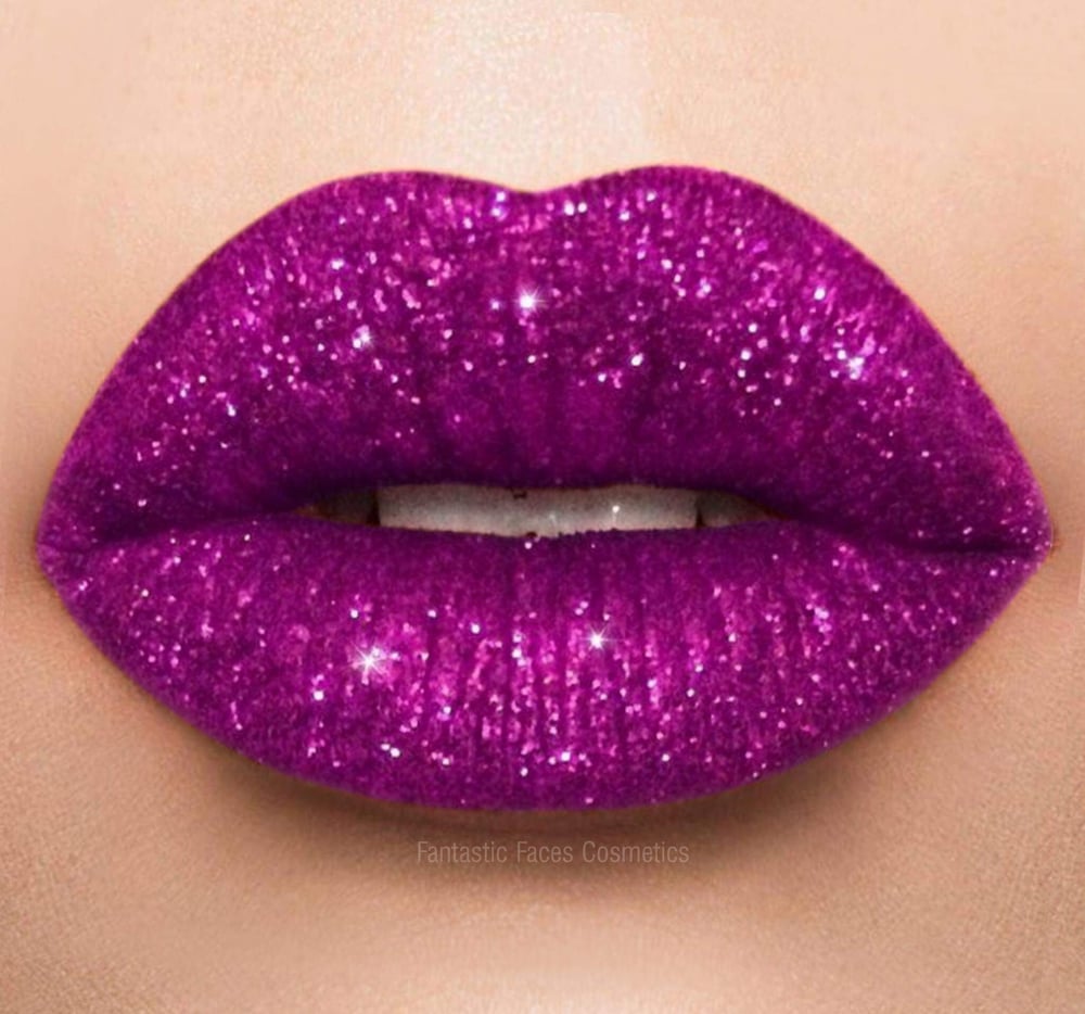 Pretti Pink Glitter Lipstick / Fantastic Faces Cosmetics