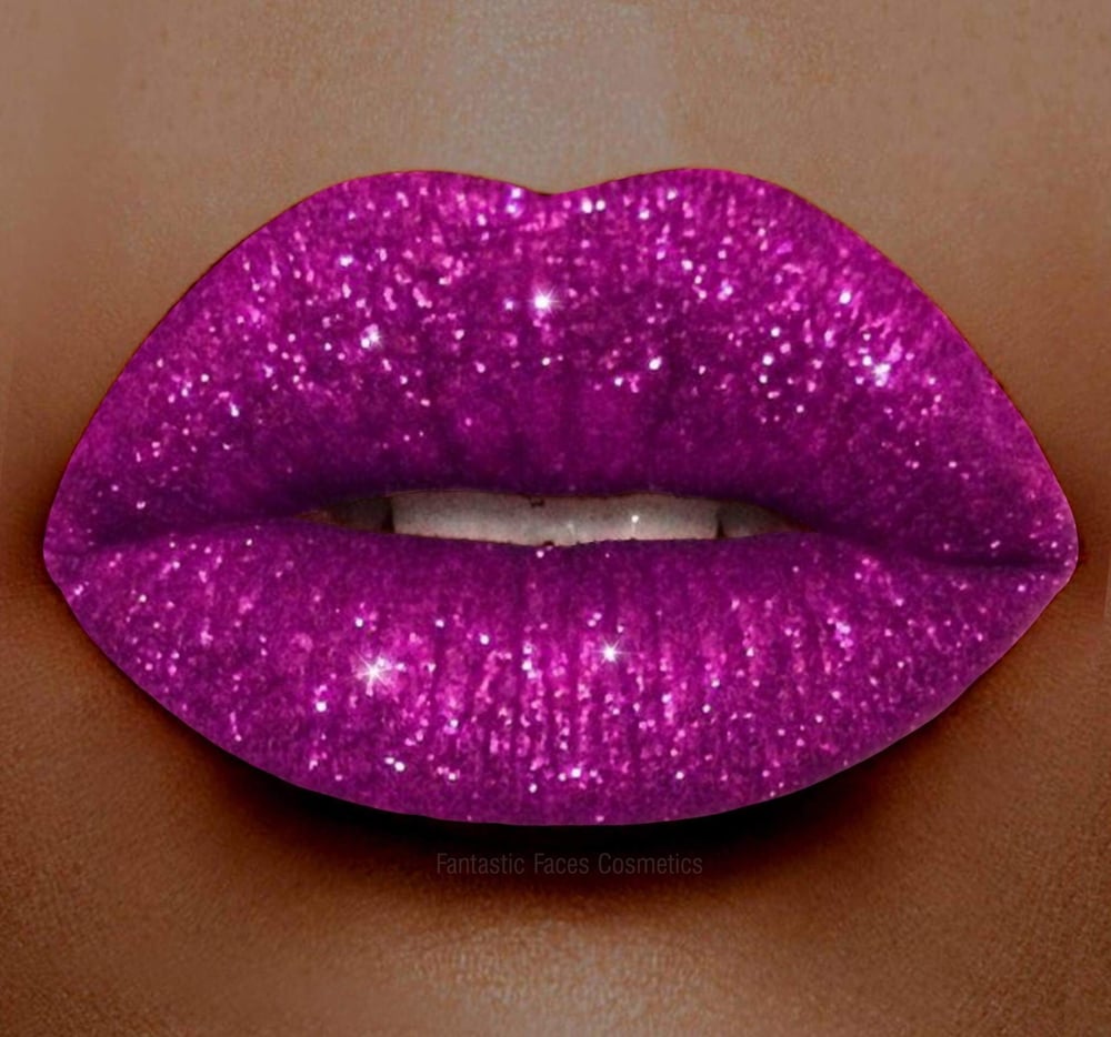 Pretti Pink Glitter Lipstick / Fantastic Faces Cosmetics