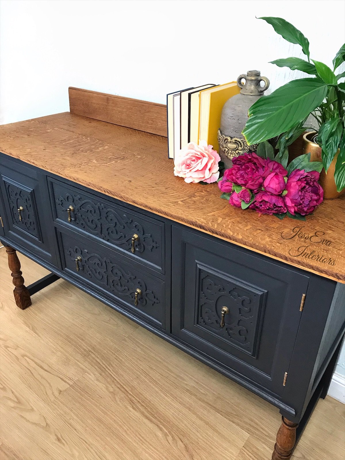 Antique Vintage Solid Oak SIDEBOARD BUFFET TV UNIT CABINET WITH DRAWERS Painted in Charcoal Grey 