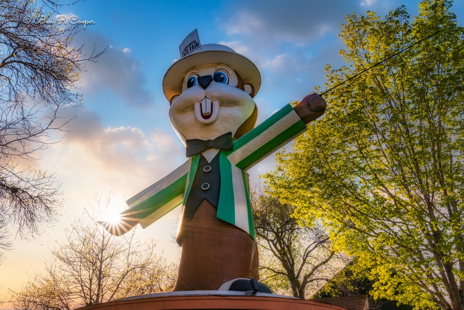 Fairchild the Minnesota State Fair Mascot