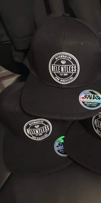 Snapback caps
