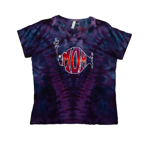 Image of Mom Phan V-Neck Shirts