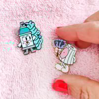 Image 2 of T-up spray can pin