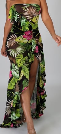 Image 4 of Bella Green Maxi Dress