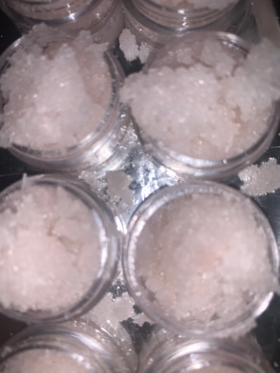 Image of Hydrating lip scrubs 