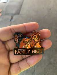 Lion kings family