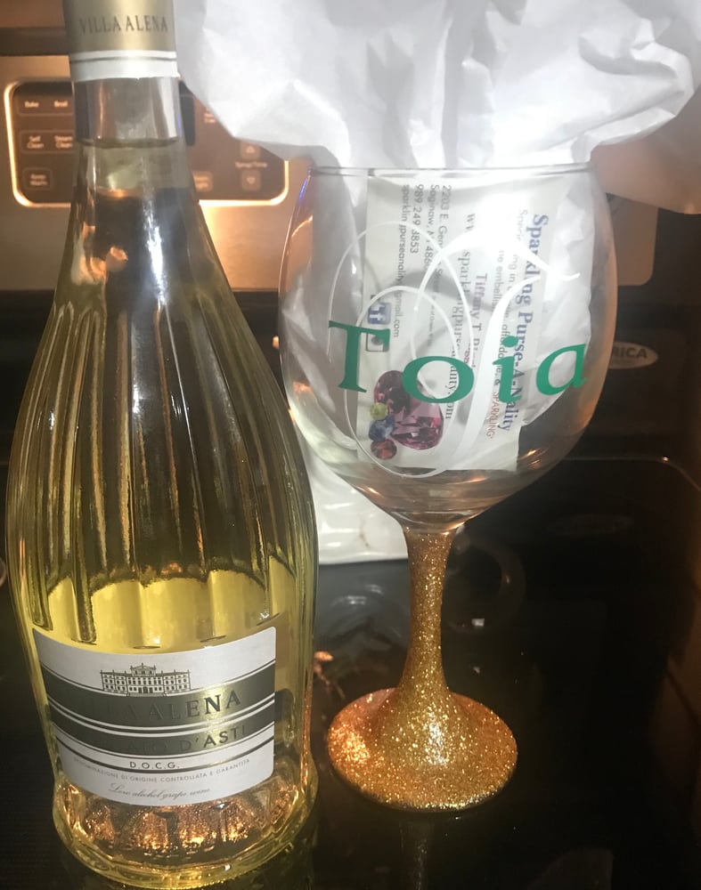 Image of "Sparkling" Personalized Wine Glass