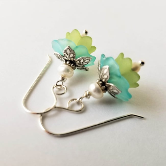 Water Lily Earrings (Silver)