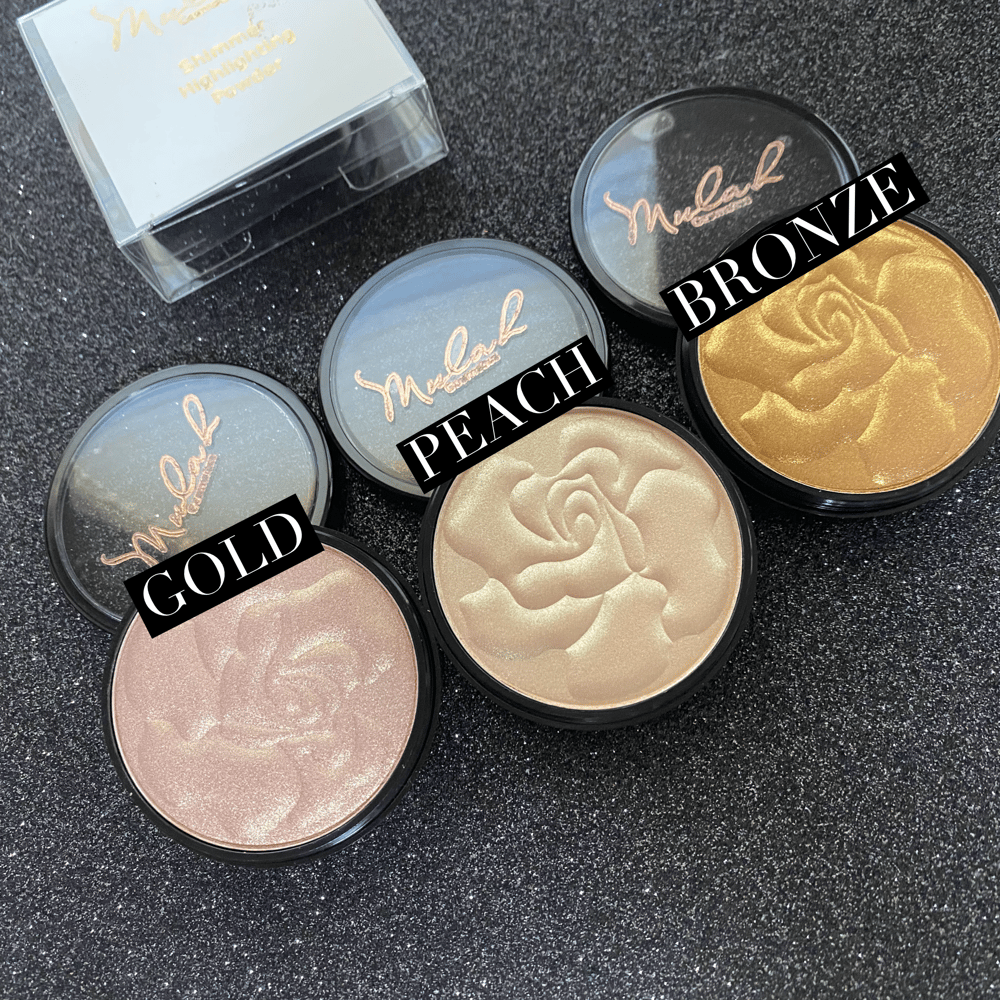 Floral Shimmers Highlighting Powder