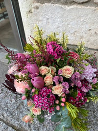 Image 5 of Jarrón con Bouquet Especial