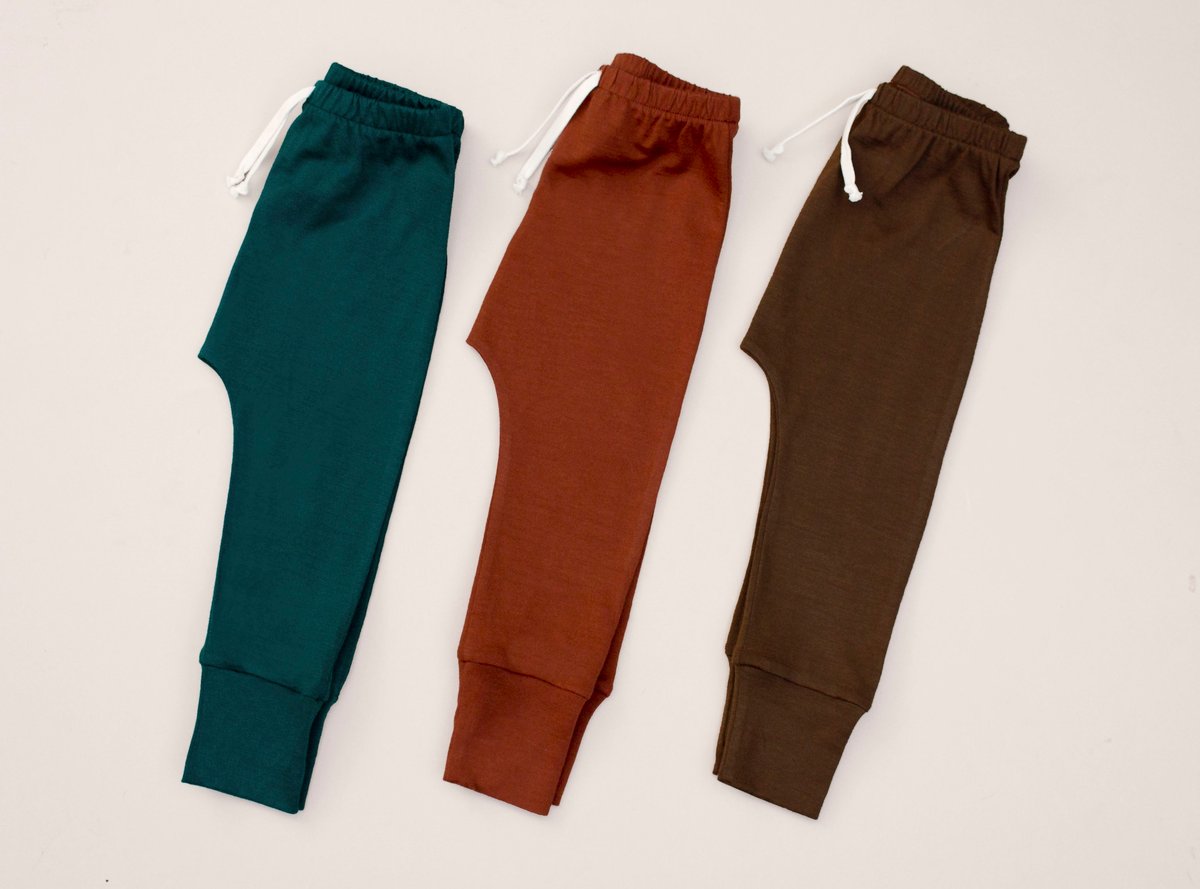 Image of New emerald, fox, acorn merino basic pants
