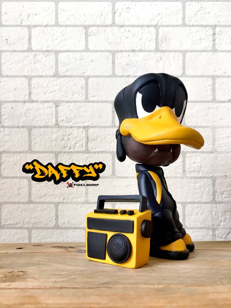 Image of Daffy