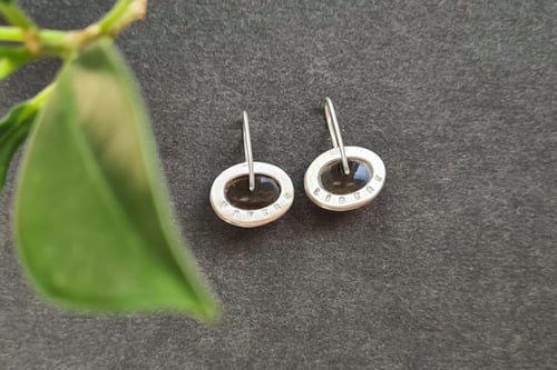 Image of "To live freely" silver earrings with smoky quartzes · VIVERE LIBERE ·