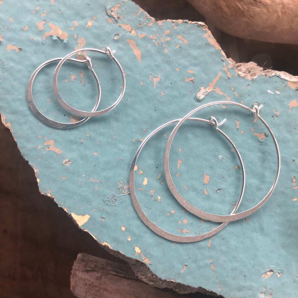 Image of The Perfect Hoop Earring (2 sizes)