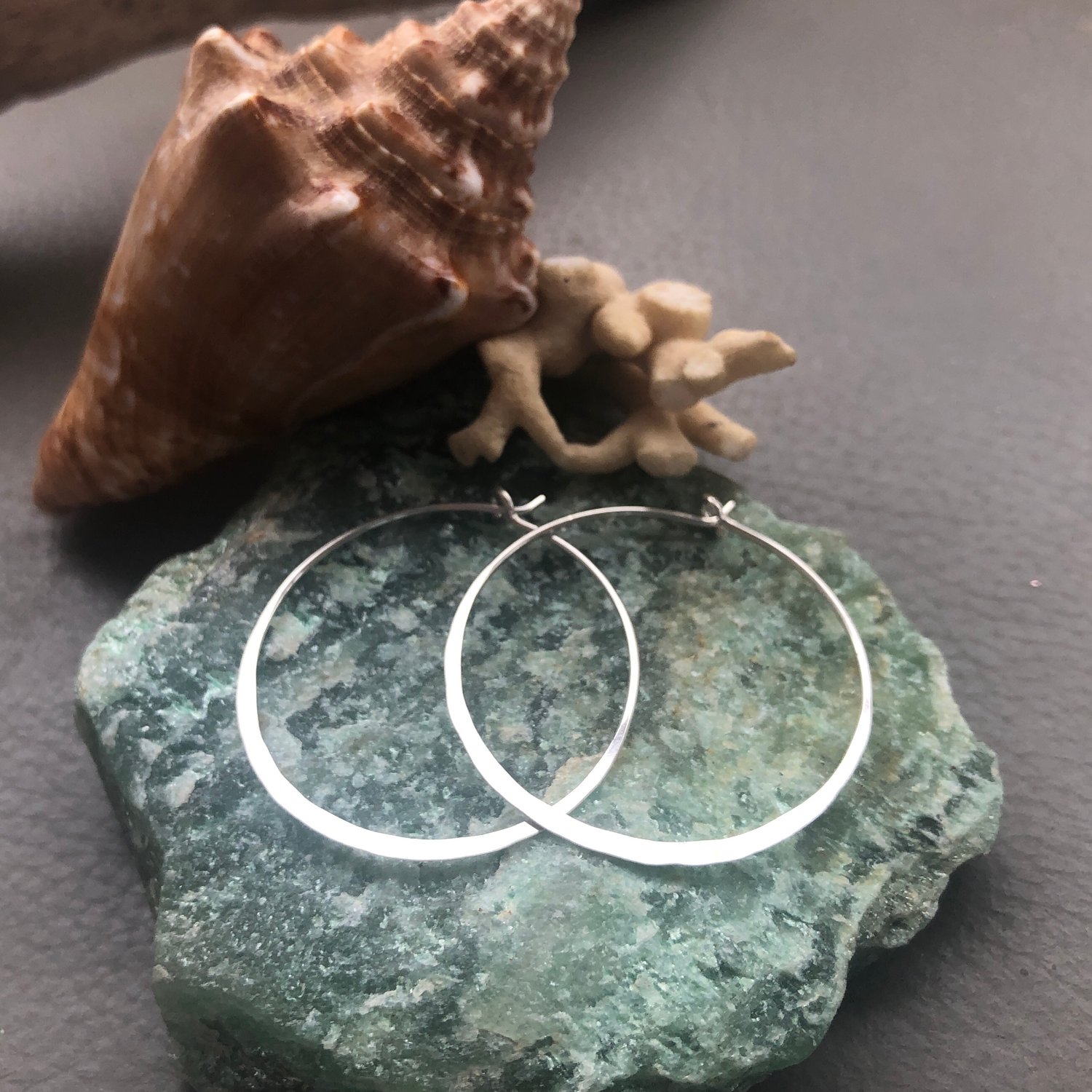 Image of The Perfect Hoop Earring (2 sizes)
