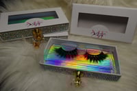 Image 3 of Luxe Legacy- Lash Strips