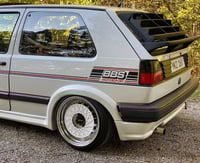 Image 1 of B Classic line graphic