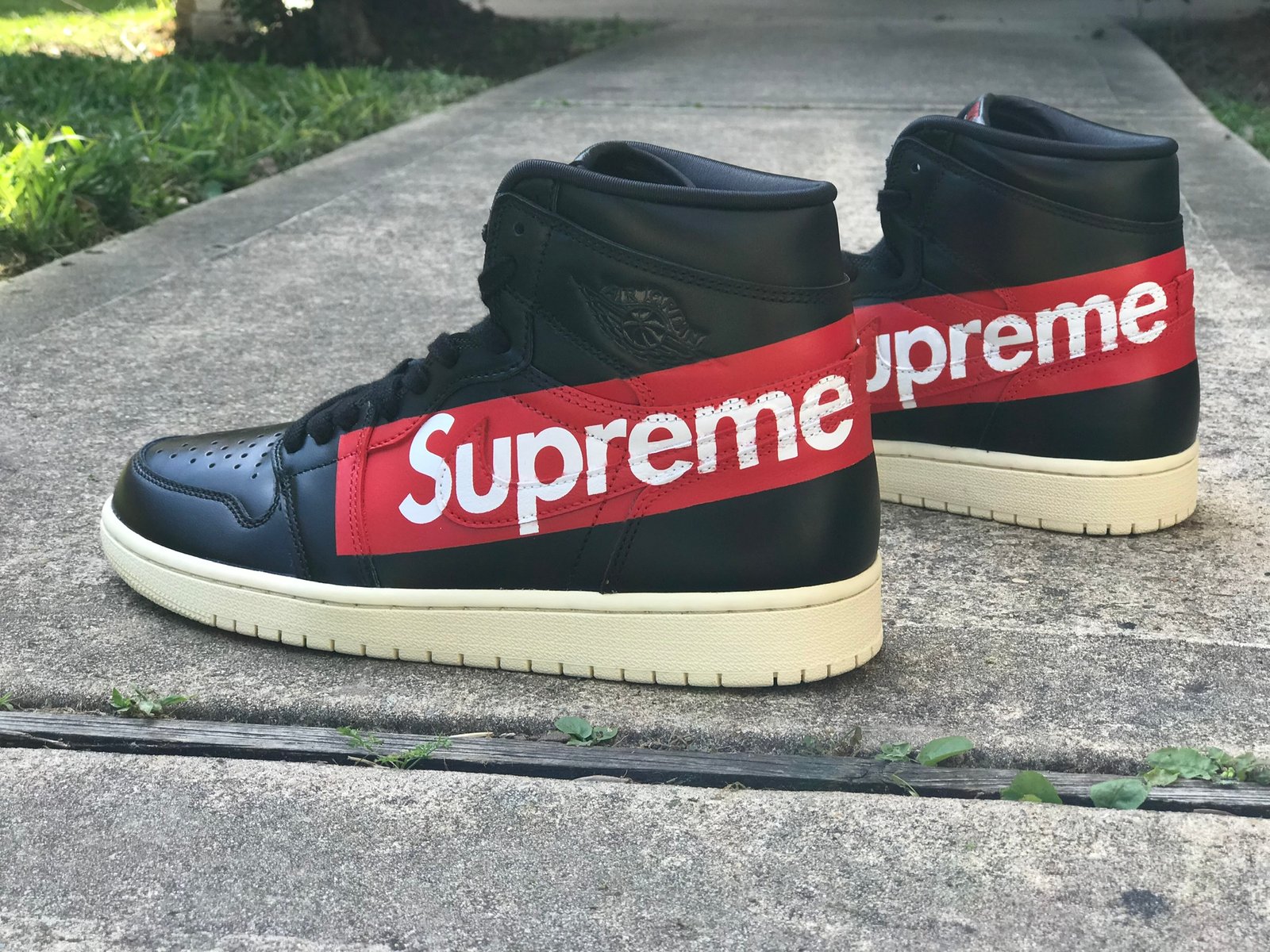 supreme retro 1