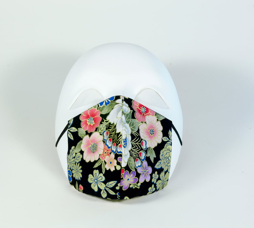 JAPANESE CHERRY BLOSSOM PROTECTIVE MASK