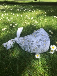 Image 1 of Non Medical Grade Daisy Cotton Mask