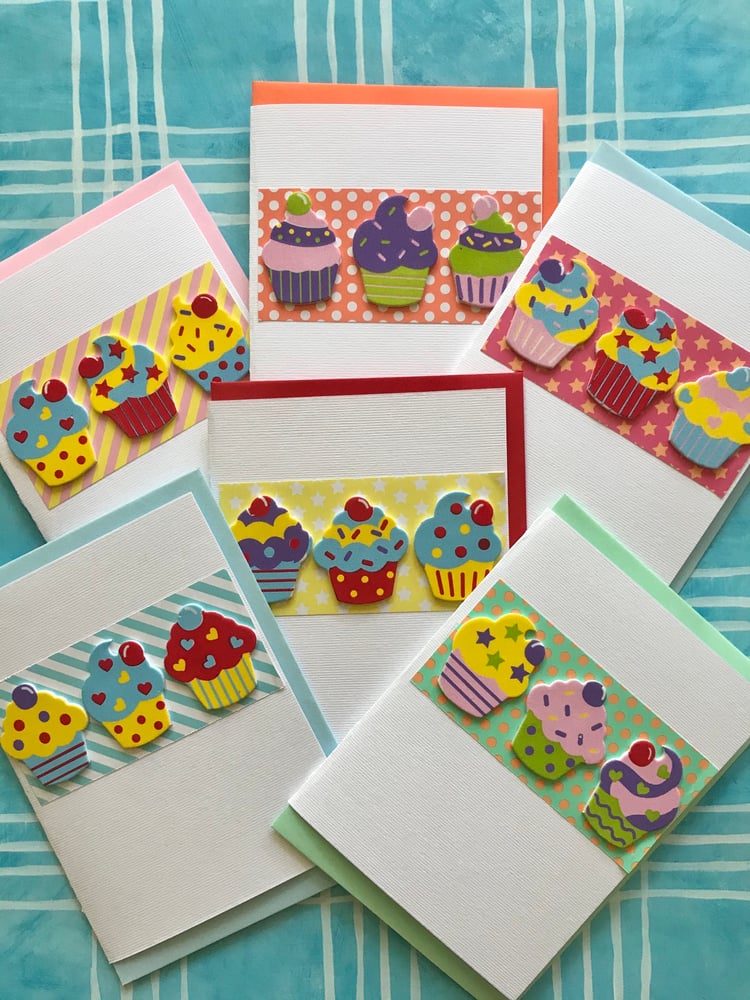 Image of Bright Cupcakes