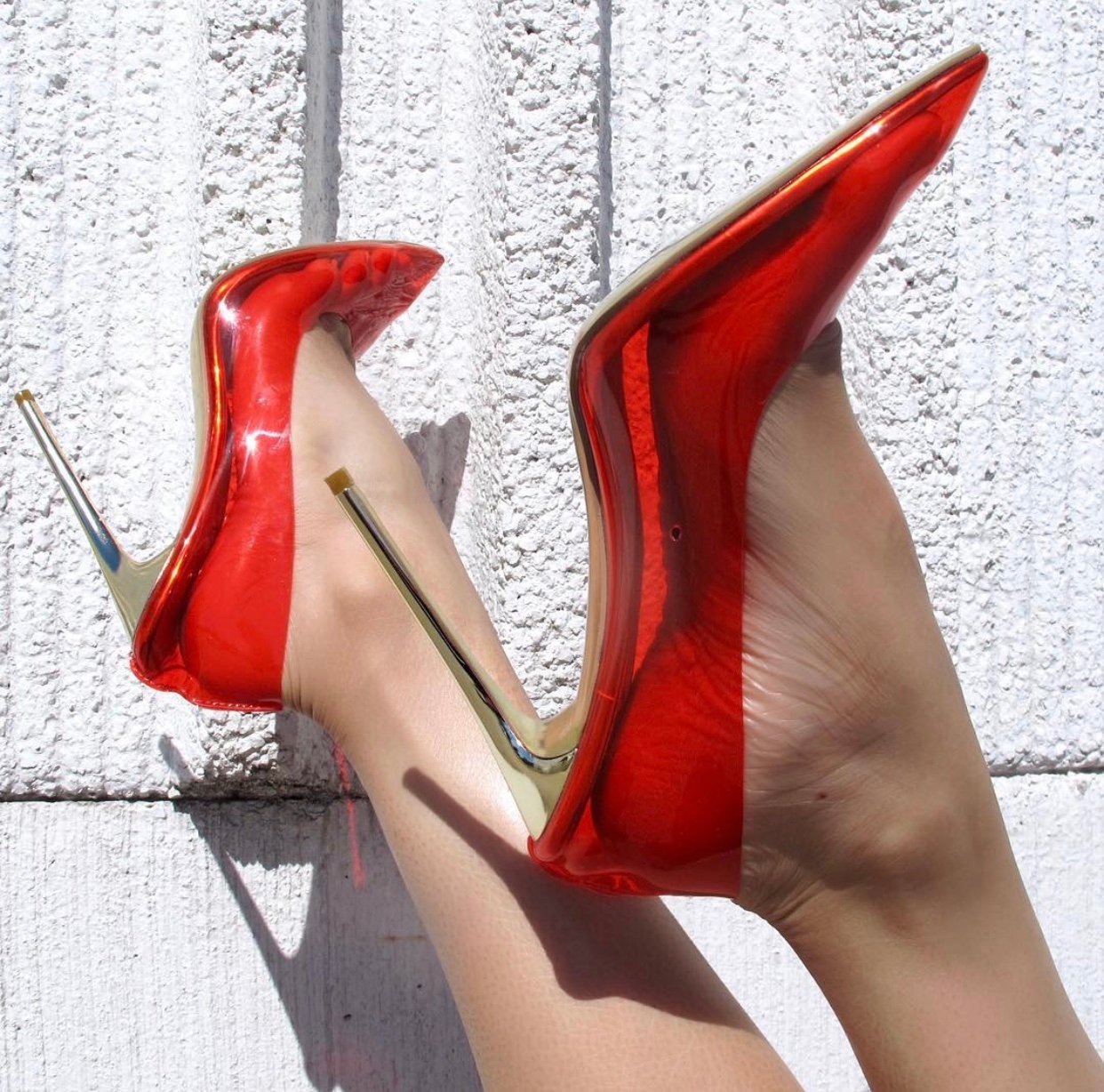 Image of JESSICA RICH CLEAR RED HEELS (SIZE 41)