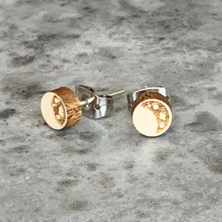 Image of Mayari Stud Earrings