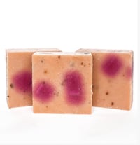 Rosé Exfoliating Beauty Bar