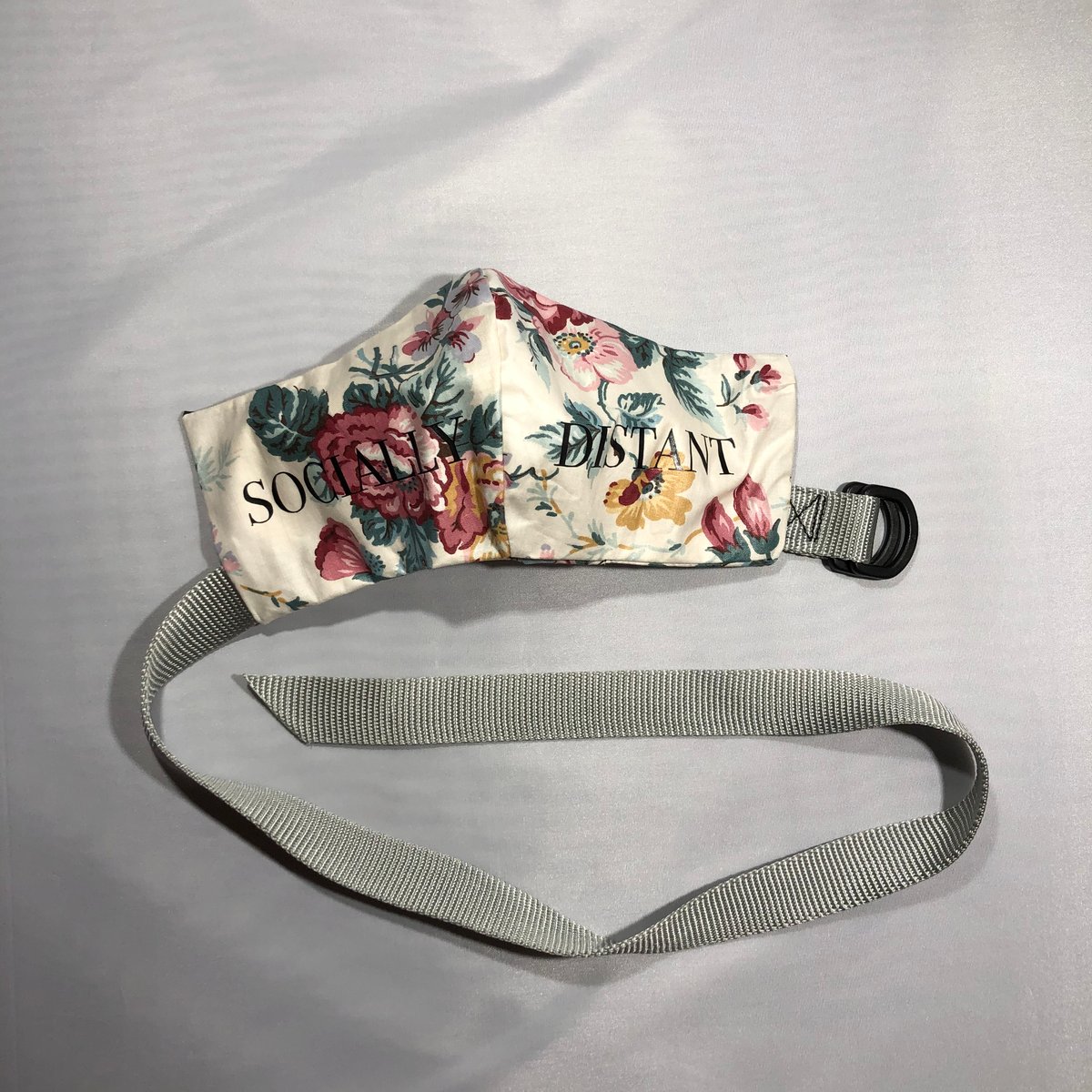 Image of TYPE 001 MASK-FLORAL-SOCIALLY DISTANT