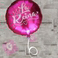 Image 2 of  La Reina