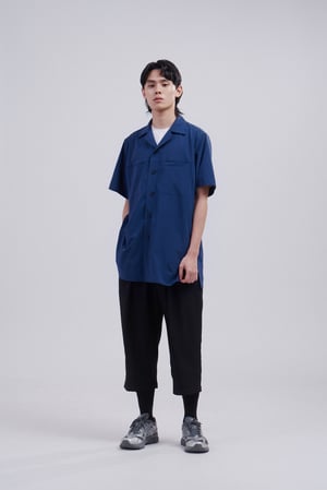 Image of TRAN - 寬版開領彈性襯衫 (藍)