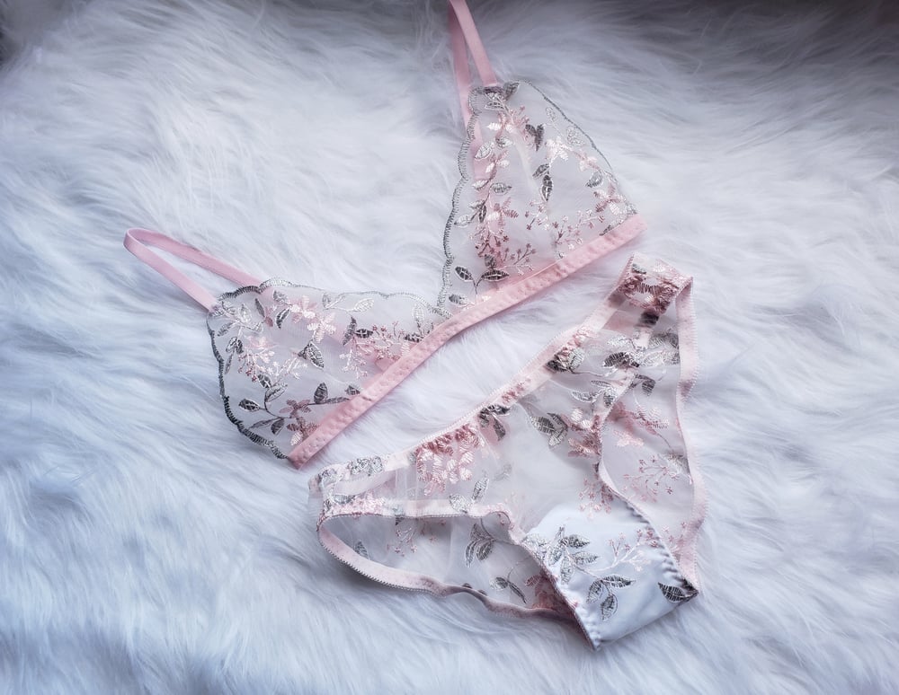 pink blossom lingerie set