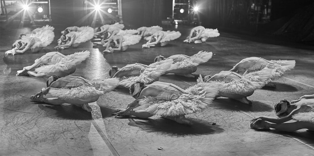 Image of The Royal Ballet Corps de Ballet - On Stage