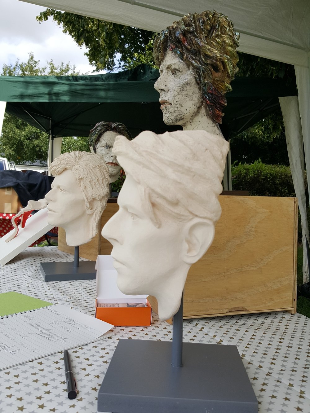 The Man Who Fell To Earth (Sculpture)