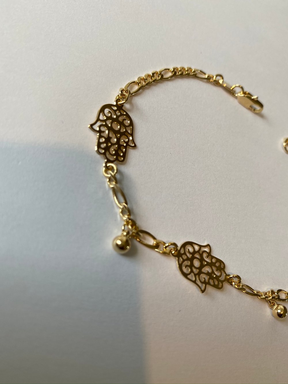 Hollow hamsa anklet