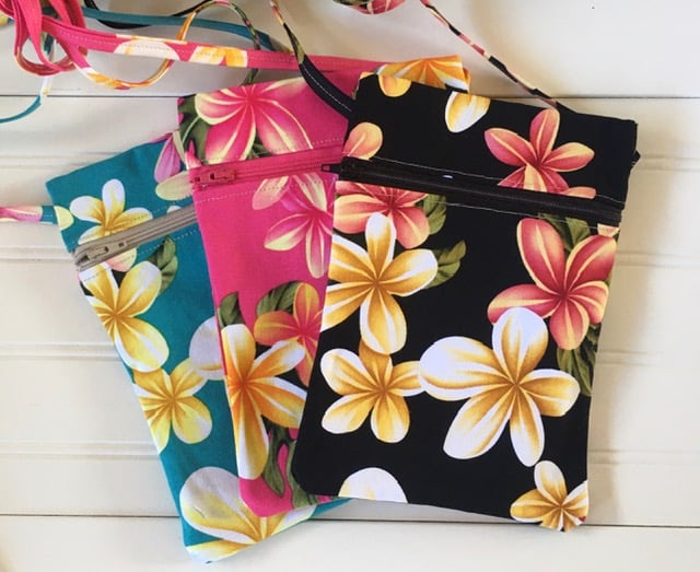 Fragrant Plumeria Cross Body Bag